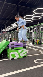 Finishing my workout up with single leg box jumps 🔥 | Ashley Nocera