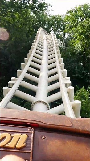 Python looping coaster Efteling #python #efteling #looping #rollercoaster #themepark #springonshorts