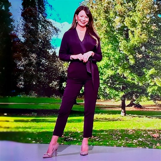 C.M. Oldham | Elizabeth Rizzini #elizabethrizzini #bbcweather #jumpsuit #heels #hairstyle #smile #body #fashion #style #glamour | Instagram