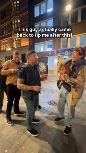 Sam Mac on Instagram: "Such kind and generous people with good vibes ❤️ Off The Top Daily - Vol.125 #OffTheTopDaily #freestyle #streetperformance #sammacmusic #busker"