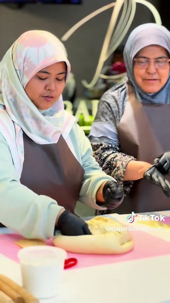 Adult Baking Class: Learn and Enjoy Baking Today!