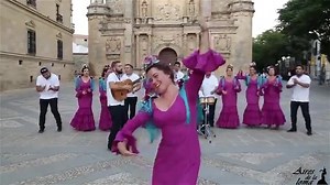 1M views · 21K reactions | "Despacito" versión flamenquito.... Con alegría coro rociero aires de la loma | Que viva La música | Facebook