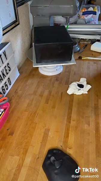 Delicious Jordan Shoe Box Cake Recipe