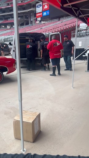 Arizona Super Show 2023 Hi-Low is in the building setting up Shop #hilowhydraulics #hilowbooth #lowrider #hydraulics #parts #sales #service #since1987 | Hi-low Custom Hydraulics