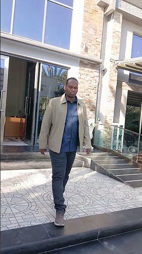 We are in a cold season this afternoon I wanted tea and coffee at the Damal Hotel in Hargeisa