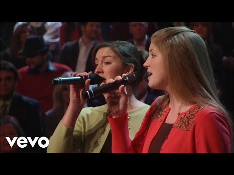 Bill & Gloria Gaither - God Is in the Shadows [Live] ft. The Collingsworth Family