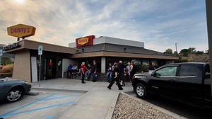 86K views · 972 reactions | Denny’s in Lewiston is scheduled to open at 9 a.m. today. A line of diners has already formed. (Matt Baney/Lewiston Tribune video) | Lewiston Tribune | Facebook