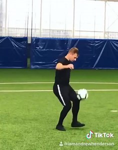 818K views · 6.9K reactions | Skills with Gabriel Jesus Gabriel Jesus | Andrew Henderson | Facebook