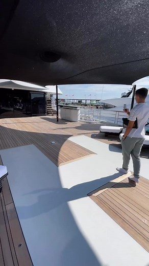 7.7K views · 172 reactions | Views of Savannah from Phoenix 2 at the Monaco Yacht Show 2023! Phoenix 2 is a 90m Superyacht built by Lürssen in 2010. In 2019 she went trough an extensive refit, and is now listed for sale at €124,950,000.Savannah is a 83.5m superyacht built by Feadship | The Yachts Life | Facebook
