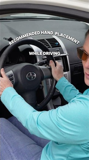 The best recommended hand positions in 2026 for driving