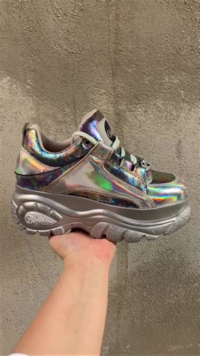 You can never have enough shoes can you? 👟 #buffalo #buffaloshoes #classics #fyb