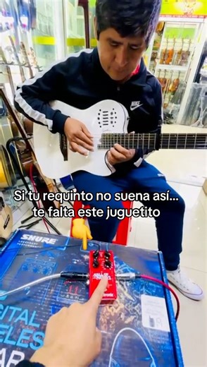 Procesador profesional para requinto 🎸 Embellece y repotencia el sonido de manera real y limpia. Logra una sonoridad envolvente, con textura definida en graves, medios y agudos. Un dispositivo indispensable para llevar tu requinto a nivel profesional. TC Electronic: cuando el detalle sí importa. | Casa Musical Anthony