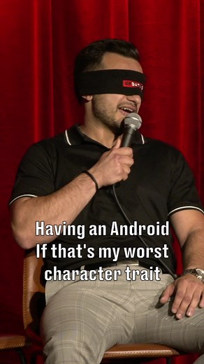 The most divisive topic on our show to date: iPhone vs android #redflags #dealbreaker #android #iphone #dating #updating #updatingshow #fyp #foryoupage