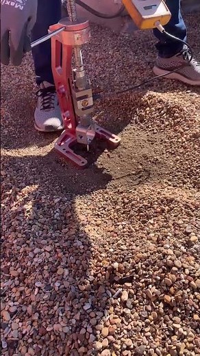 Fastener pullout resistance test by Carlisle.