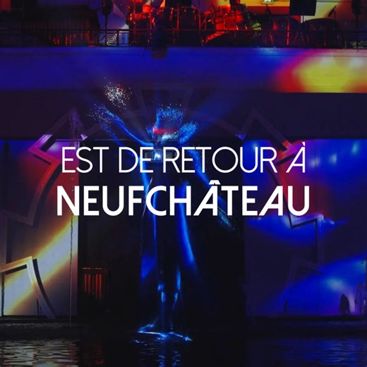 ▶Venez vivre une expérience unique et immersive du 13 février au 8 mars à Neufchâteau au sein de l'église Saint-Nicolas 🤩 🎫Réservations à l'Office de Tourisme (1 Place Jeanne d'Arc à Neufchâteau - 03 29 94 10 95) ou sur internet : https://vlj-asso.fr/voix-et-lumiere-de-jehanne/le-crepuscule-des-pierres-2026/ | Ville de Neufchâteau