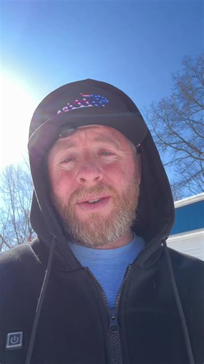 Stay Charged: Blue Eddy Elite Ten Power Bank & Solar Panel