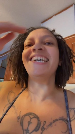 Bubbly Mac and cheese | Lisa Vee Gonzalez