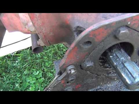 Changing the fluids on the 600 ford tractor