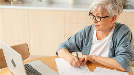 „Rententrick“ Teilrente: Diese Menschen ziehen Vorteile daraus – und wer die Finger davon lassen sollte