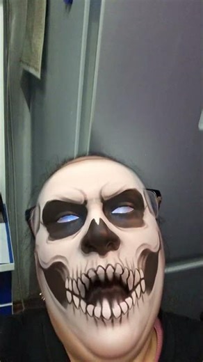 “Funny Skull Mask Laughing from the Soul 🤣💀” #shorts #skullmask#funnyvideo#laugh#comedy