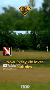 Creating giant bubbles using a simple homemade bubble solution