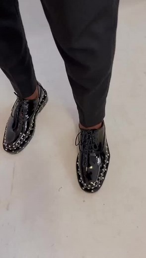 Stylish Black Suit Outfit for Formal Occasions