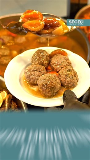 Dışı çıtır, içi sulu köfte! Her lokmada ustalık, her tabakta lezzet… 👉 Secen Lokantası’nda! | Secen Esnaf Lokantası