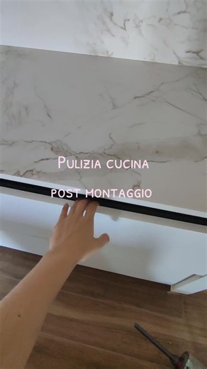 Pulizia cucina nuova post montaggio #pulizia #cleanday #puliziacucina #cucinanuova #casamoderna #cucinamoderna #isolacucina #fypシ゚viral #cucina #kitchen #arredamento #hometour #interiordesign #casanuova #puliziedicasa #cleantok #cleaningtiktok #cleaning