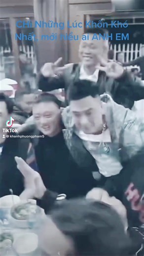 316K views · 3.8K reactions | Những lúc khốn khó hoạn nạnn nhất.. ta mới hiểu đâu là 2 chữ ANH EM!! | Khánh Phương Singer | Facebook