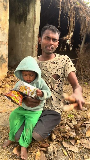 Aaj Hum Dekhte Apni Beti Se kitna Pyar Karte Ho #pyar #emotional #shortsvideo #viralvideo ￼