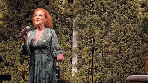 Yesterday, we had our first concert of the 24-25 Secret Garden Concert Series at The Rectory on Princess Street featuring the incomparable Anna Bergman and her accompanist Howard Breitbart doing a variety of signature songs and Broadway classics. What a spectacular show! Stay tuned for our upcoming concerts at The Rectory! | Classical Movements