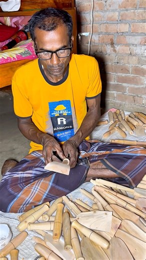 Traditional making wood knif,wood art.