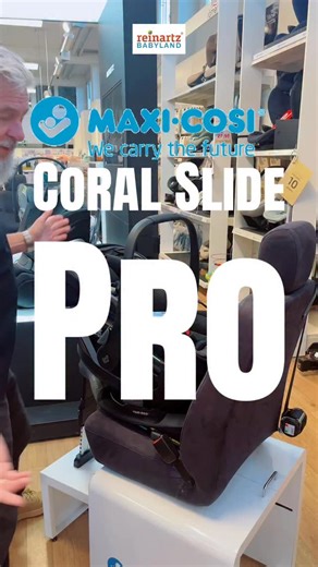 reinartz❤️babyland Kinderwagen, Autositze, Tragen - München on Instagram: "Diese Babyschale hat das Zeug zum Bestseller: ⭐️ nur 2,5 kg leichte Innen Schale ⭐️ bequeme Liegeposition ⭐️ Ultra, leichtes Be- und entladen durch Slide Out Funktion ⭐️ Befestigung mittels Dreipunktgurt oder Isofix Base Hol dir jetzt bei uns eine ausführliche Fachberatung zu dieser und anderen Babyschalen. In Autos mit größerer Sitzflächenneigung empfehlen wir einen Probeeinbau. Zum Service nach dem Kauf gehören bei uns 