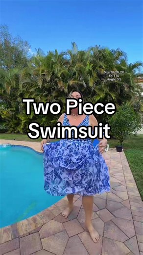 ⭐️ 1000/10 ⭐️ The BEST apron belly and plus size bath suit with skirt combo! This is so elegant, comfortable and leaves you feeling so confident! #apronbelly #plussize #plussizeswimsuit #swimdress