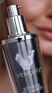 A routine is essential for the way your skin looks and feels. Make your skin care regimen count with #Venofye🐝. Reduce the appearance of fine lines and wrinkles, moisturize, and protect. Discover all you skincare possibilities at venofye.com✨ | Venofye