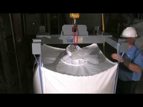 Discharging a Super Sack Container with a Liner