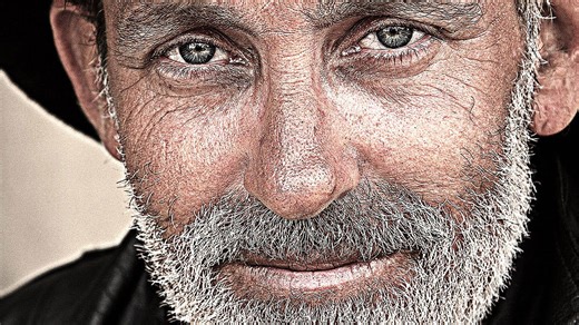 Photoshop tutorial: How to make powerful, HDR, photographic portraits