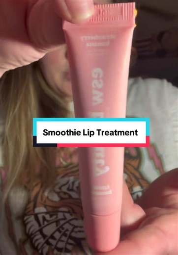 Meet ESW beauty! They are a woman owned beauty brand new to the TikTok shop & this is their ‘Pink Crush Lip Duo’ smoothie lip treatments! I love the product and happy to support a woman owned business! If you want to give them a try I’ll have this duo in the cart! @ESW Beauty #eswbeauty #liptreatment #tiktokshopspringrestock #tiktokshopmothersday #womanowned