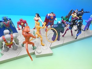 2004 DC JUSTICE LEAGUE vs VILLAINS SET OF 14 JACK IN THE BOX COLLECTION MEAL TOYS VIDEO REVIEW