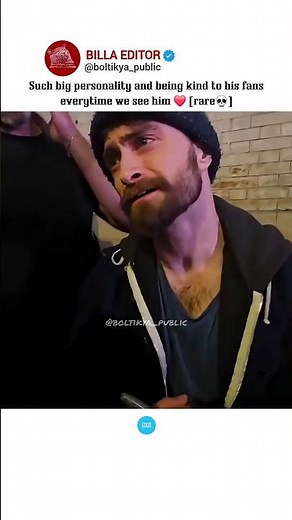 He is such a kind soul❤️ Everytime we see him he behaves too soft with his fans🤌🤍