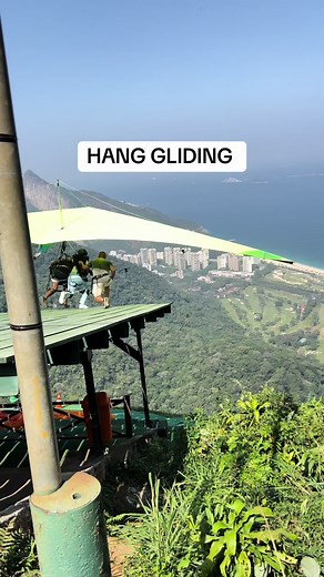 Hang Gliding Adventure: Watch Out for an Exciting Ride!