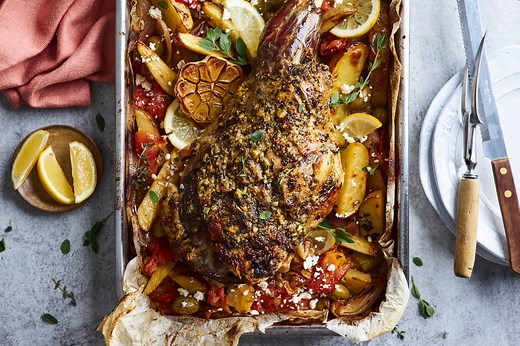 Greek Style Kleftiko Lamb With Potatoes • Olive & Mango