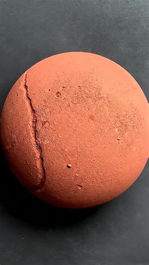 Crushing Mars: An ASMR Experience with AI Art