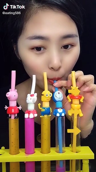 #eating #eat Do you hear the birds ?#GetCrocd