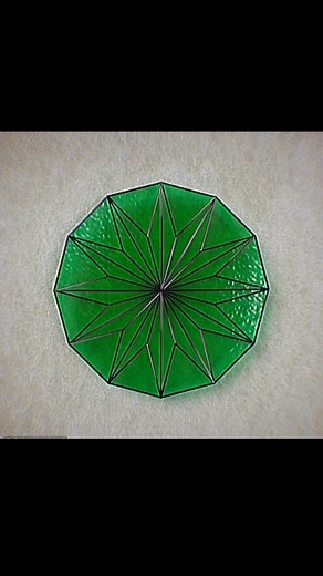 Geometric Shapes Animation: Rotating Polygons & Expanding Circles