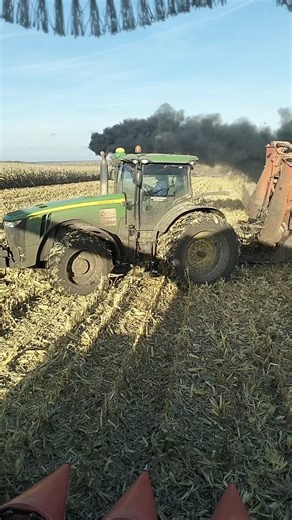 GIANT JOHN DEERE TRACTOR'S ENGINE BURNED
