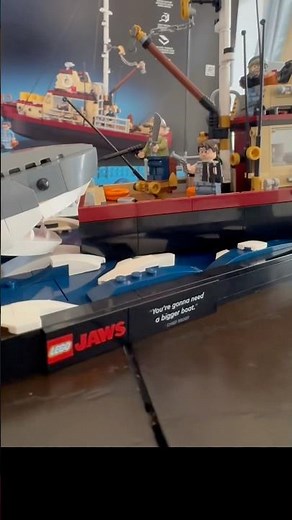 Building the LEGO JAWS set!