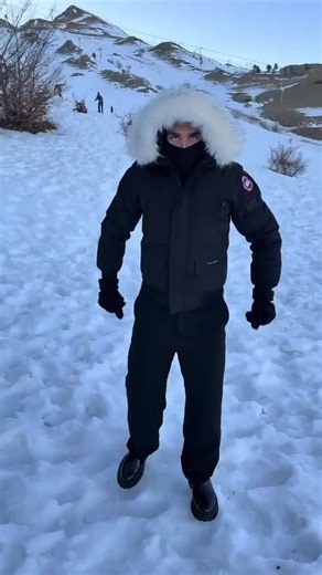 Lightweight & Warm Puffer Jackets for Men and Women