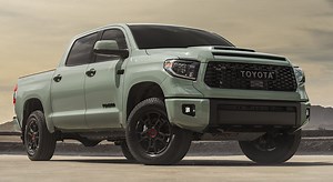 Apple CarPlay on Toyota Tundra, how to connect