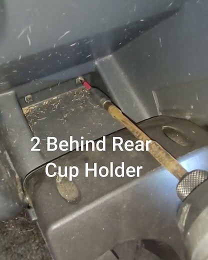 99-02 Silverado Tahoe Suburban Yukon Sierra Center Console Insert Removal